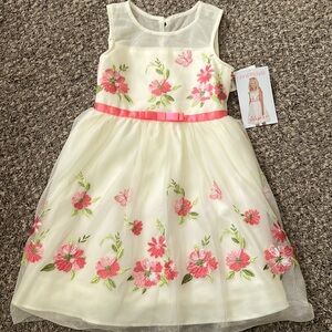 ** NWT ** Girls spring dress Size 5